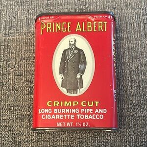 Prince Albert Crimp‎ Cut Pipe Cigarette Tobacco Tin